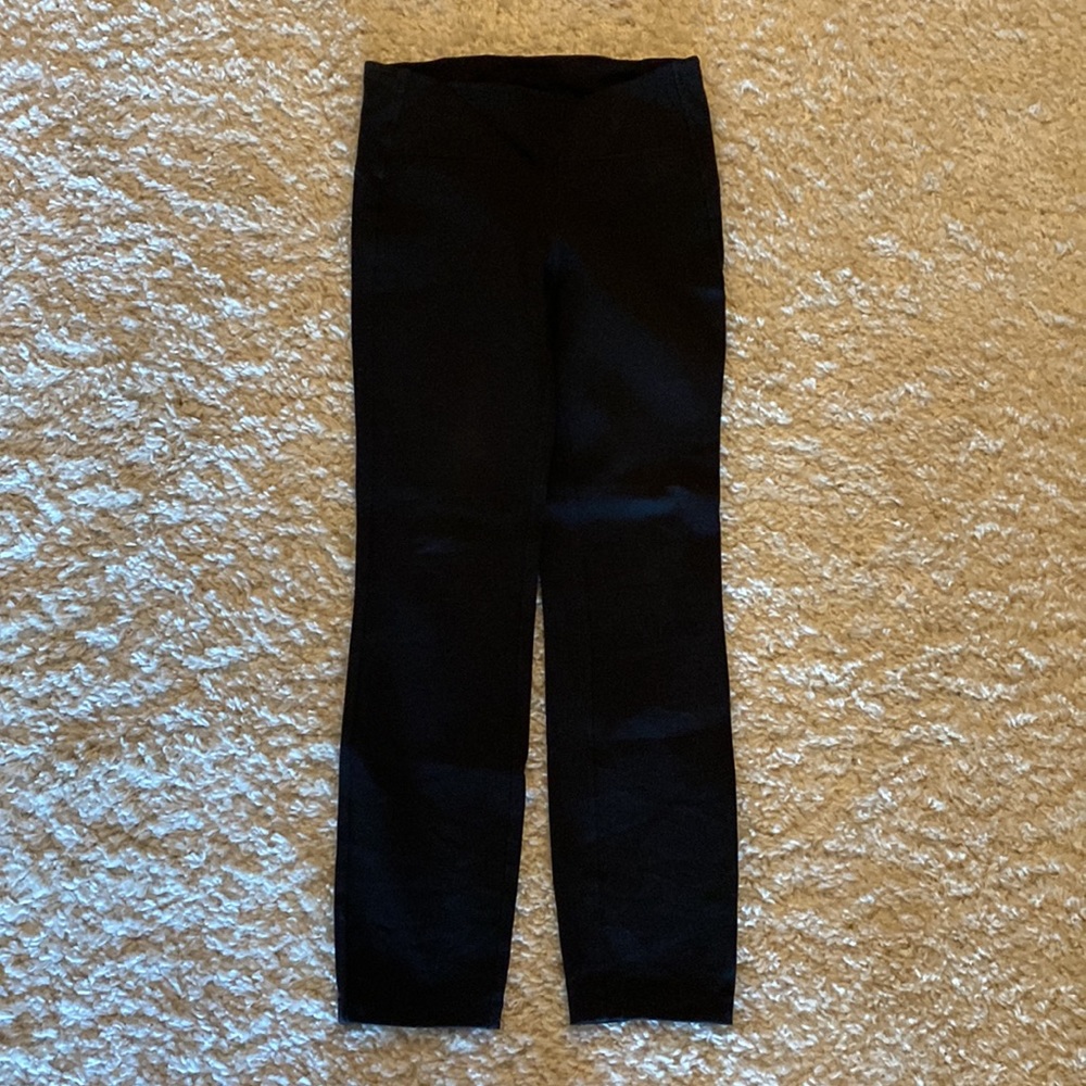 Black lululemon leggings